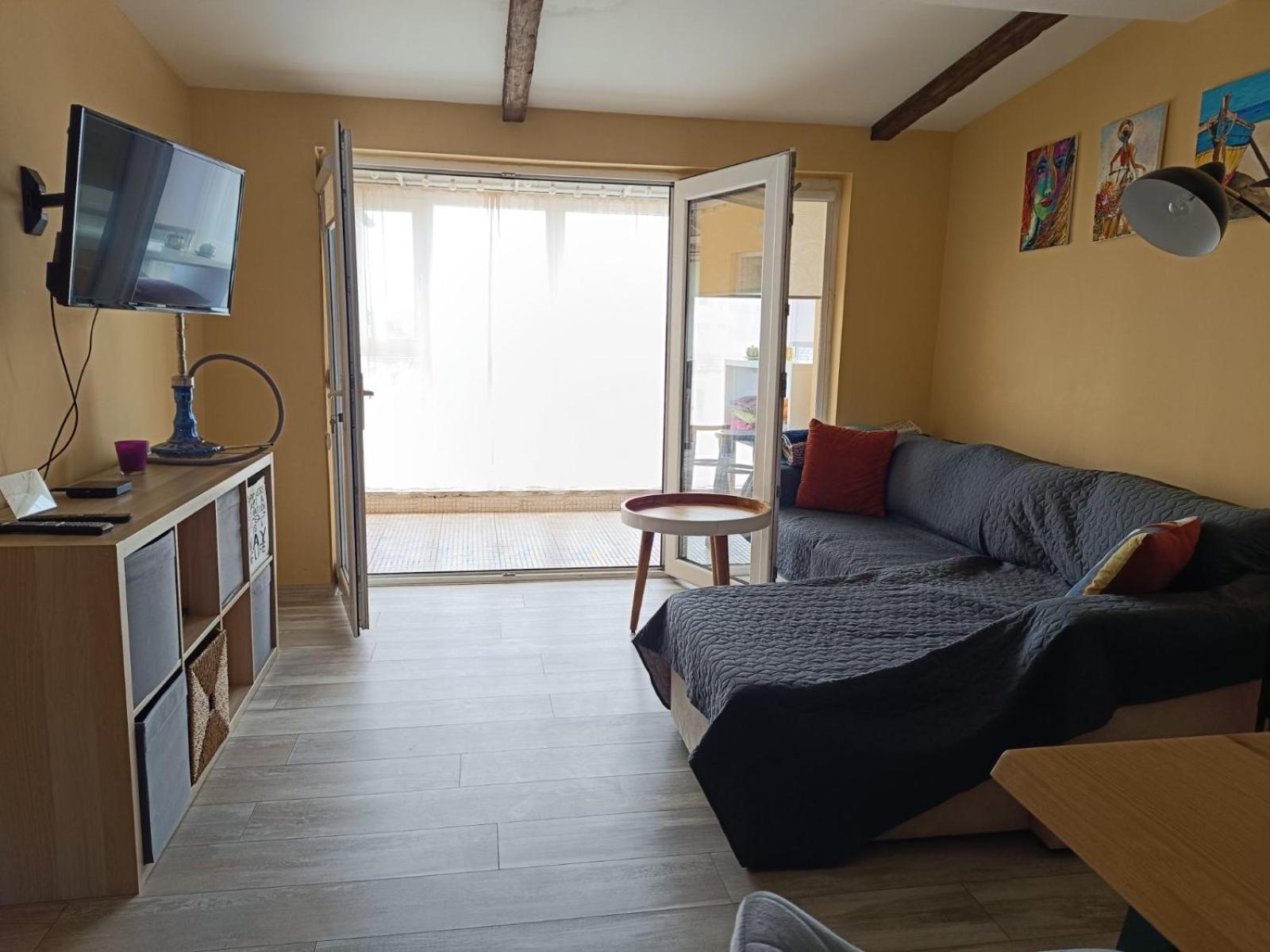 Arte Casa Apartment Burgas Bagian luar foto