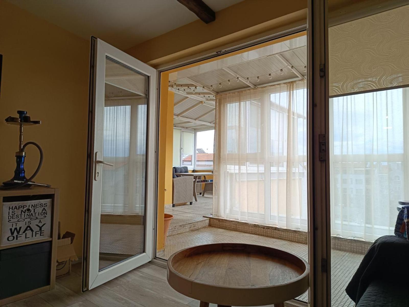 Arte Casa Apartment Burgas Bagian luar foto